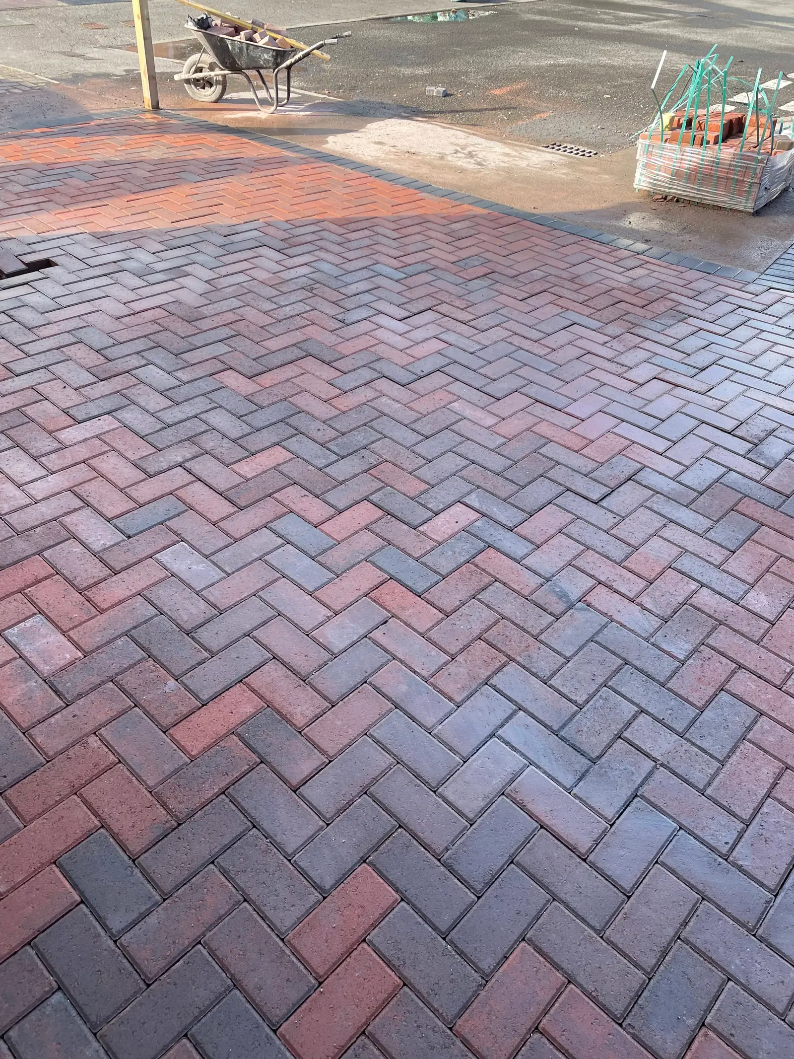 Herringbone block paved driveway